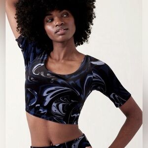 NWT ATHLETA Exhilarate Blue Velvet Crop Top Sz Small Agate Paisley Stretch NEW